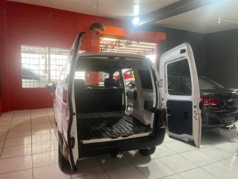 PEUGEOT - PARTNER - 2008/2008 - Branca - R$ 29.900,00