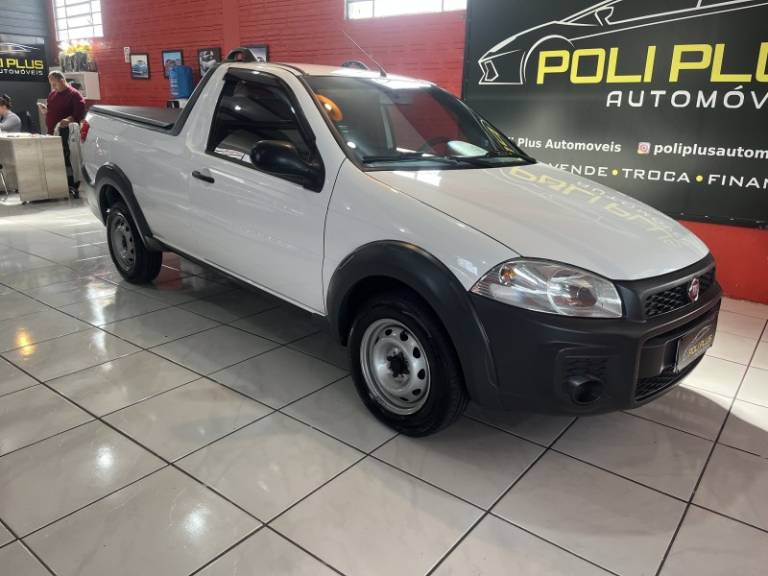 FIAT - STRADA - 2019/2020 - Branca - R$ 56.900,00