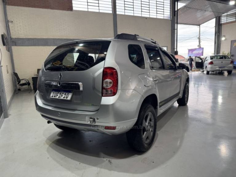 RENAULT - DUSTER - 2013/2013 - Prata - R$ 54.900,00