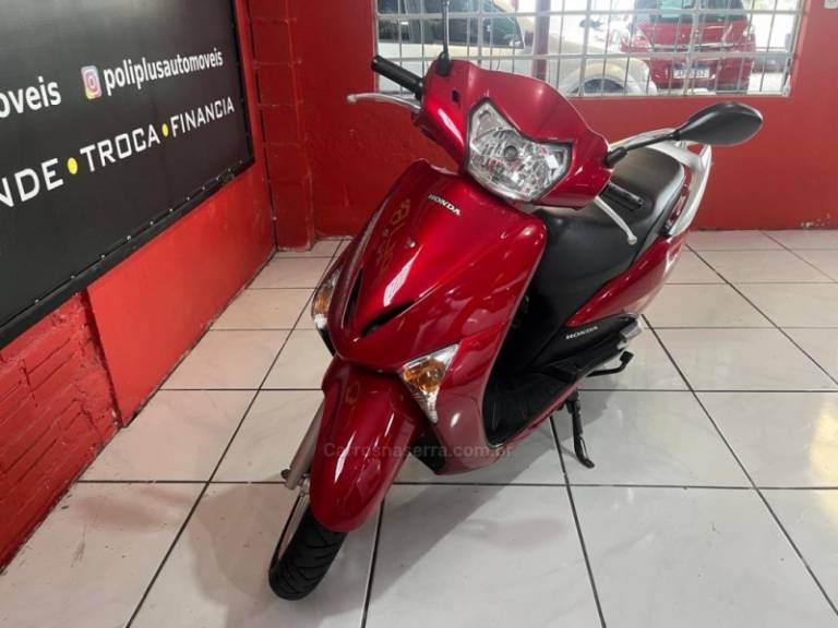 HONDA - LEAD 110 - 2009/2010 - Vermelha - R$ 8.900,00