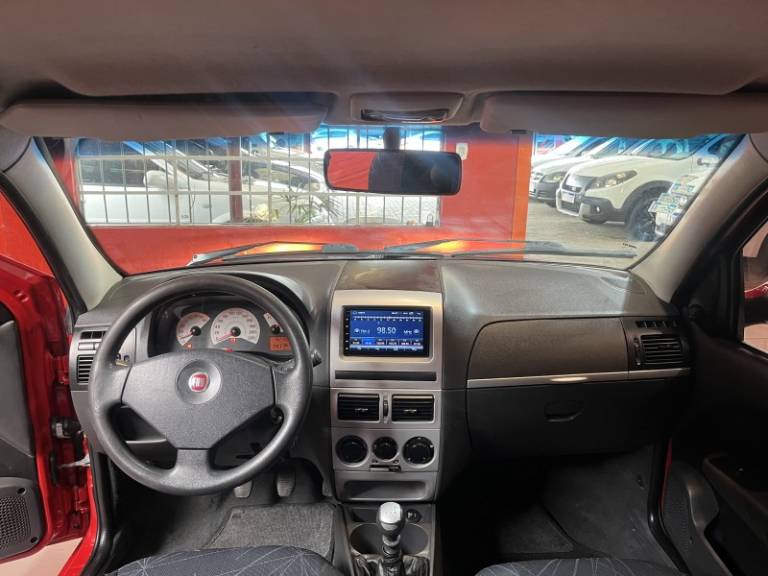 FIAT - PALIO - 2008/2009 - Vermelha - R$ 29.900,00