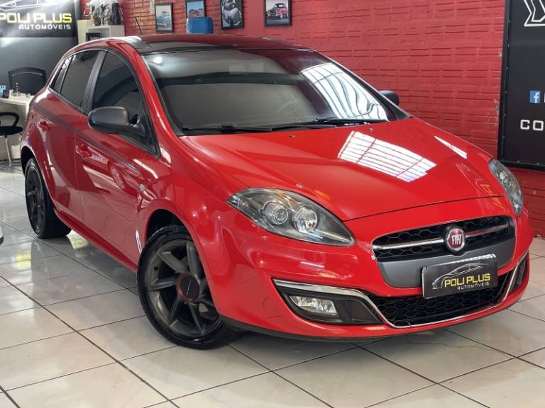 FIAT - BRAVO - 2016/2016 - Vermelha - R$ 59.900,00